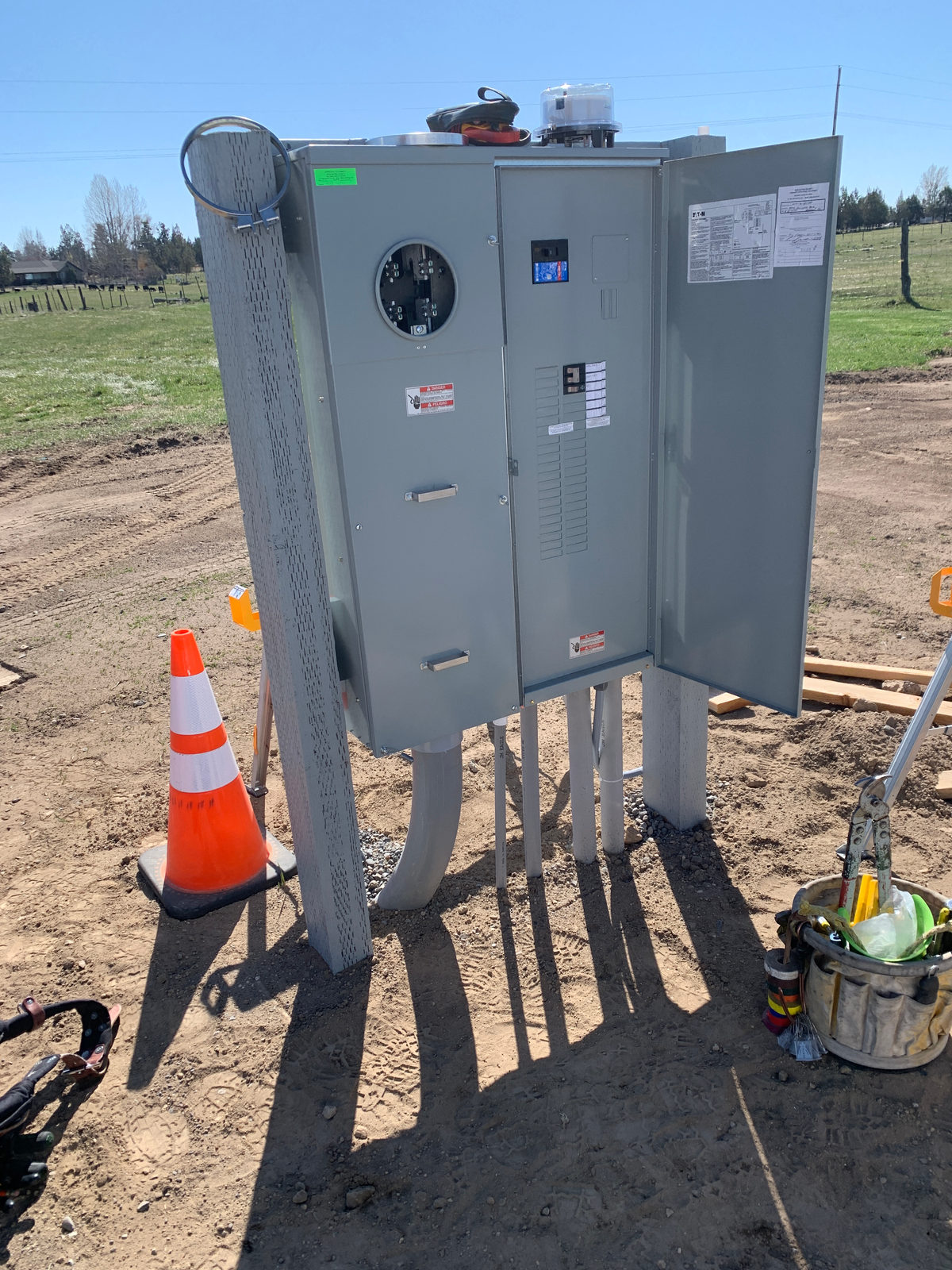 New pedestal meter and panel installed on a rural Central Oregon property